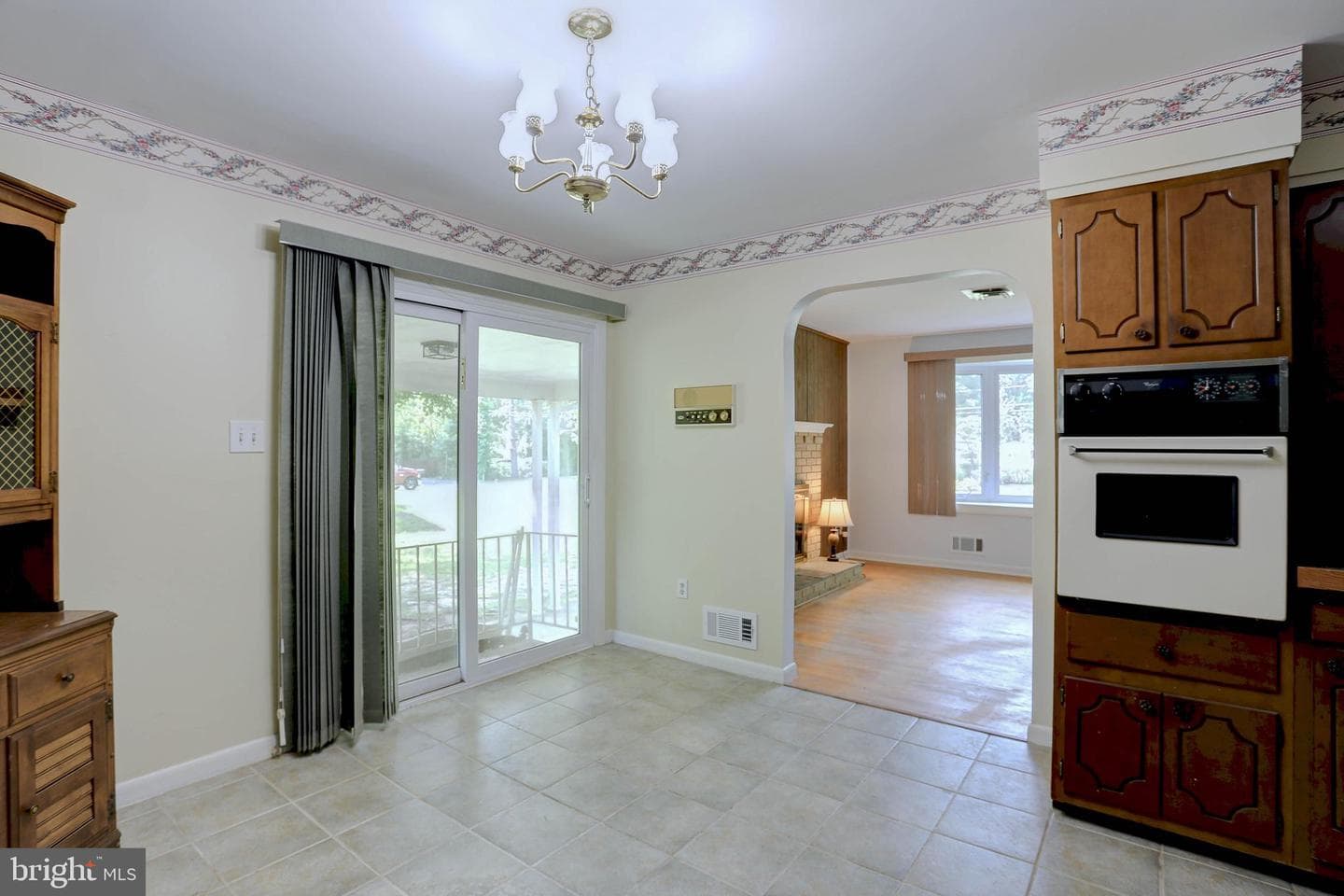 80 Beach Drive photo 17