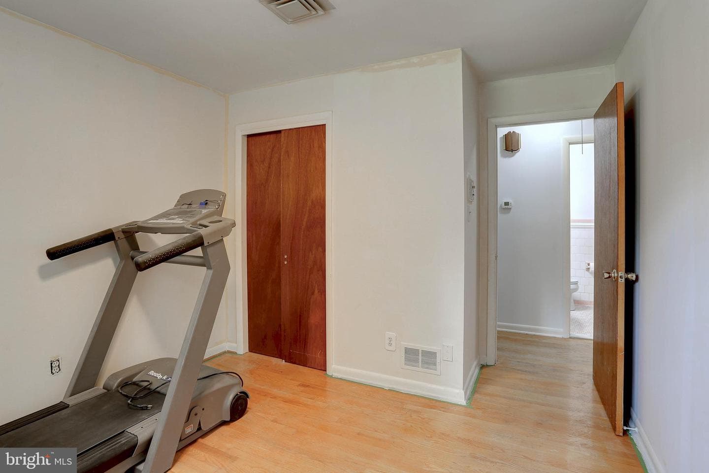 80 Beach Drive photo 23
