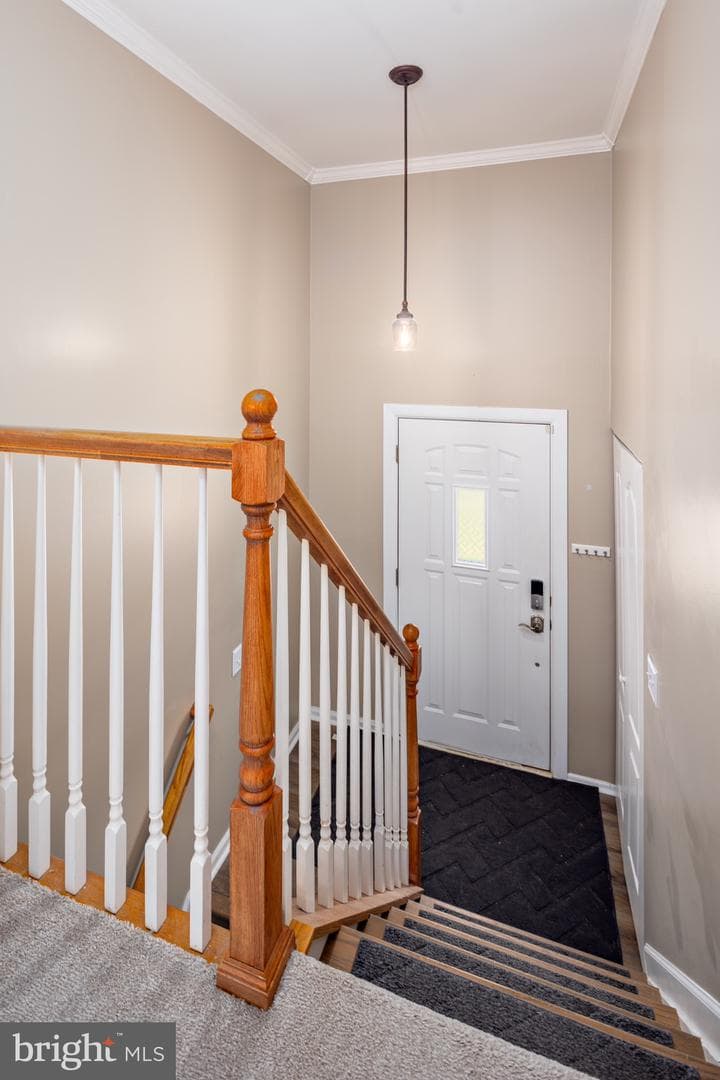 8246 Victoria Road photo 10