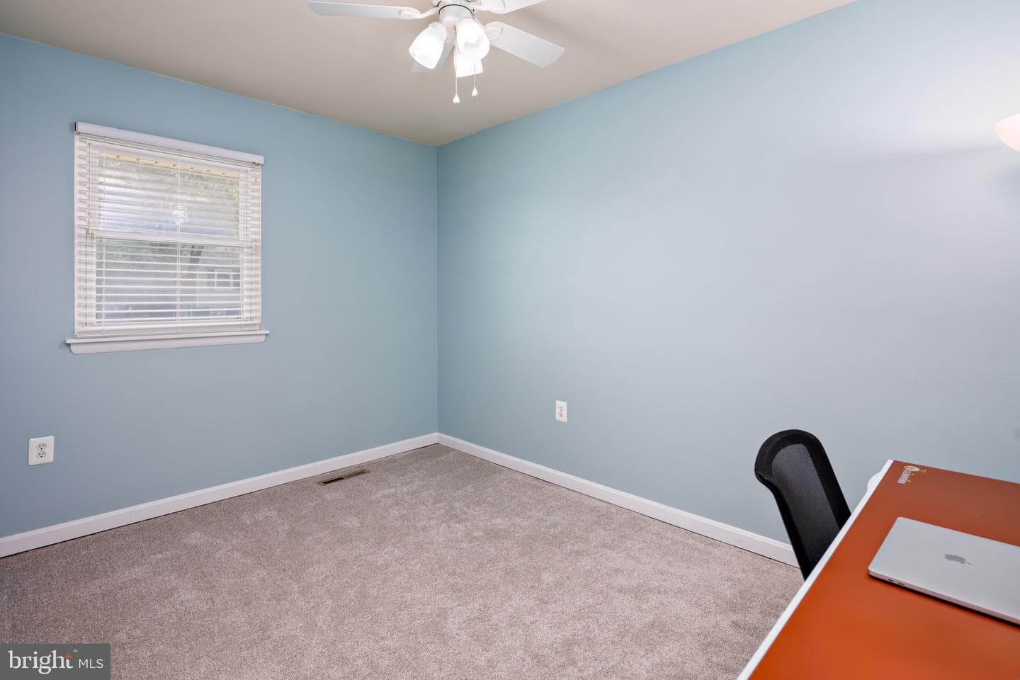 8246 Victoria Road photo 20