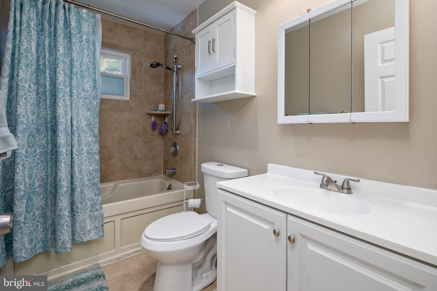 8246 Victoria Road photo 21