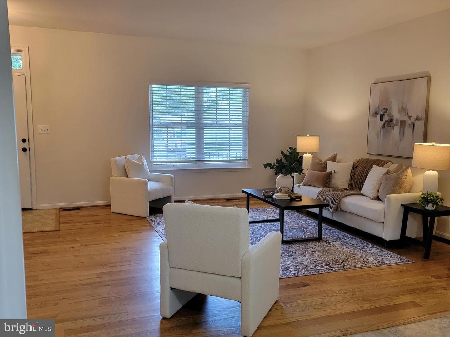 509 Louise Avenue photo 2