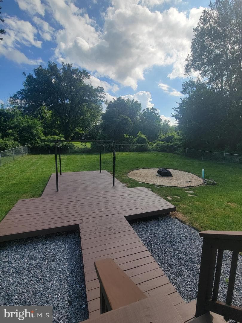509 Louise Avenue photo 24