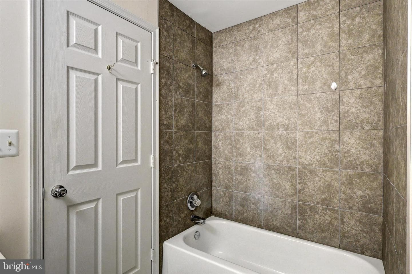 300 Juneberry Way #2d photo 16