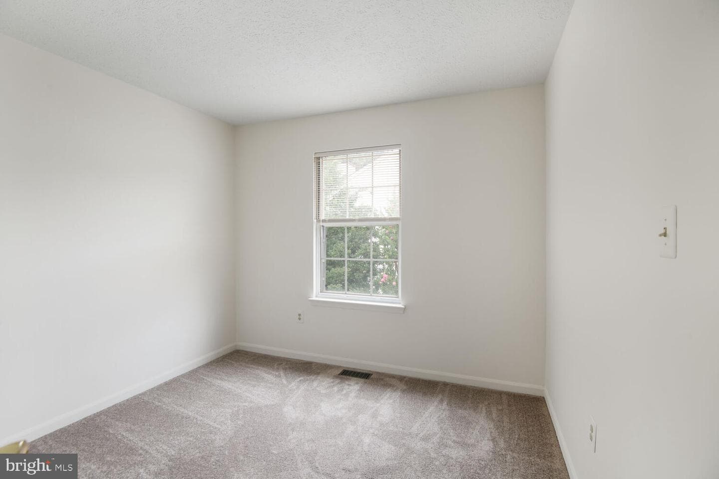 2640 Worrell Court photo 17
