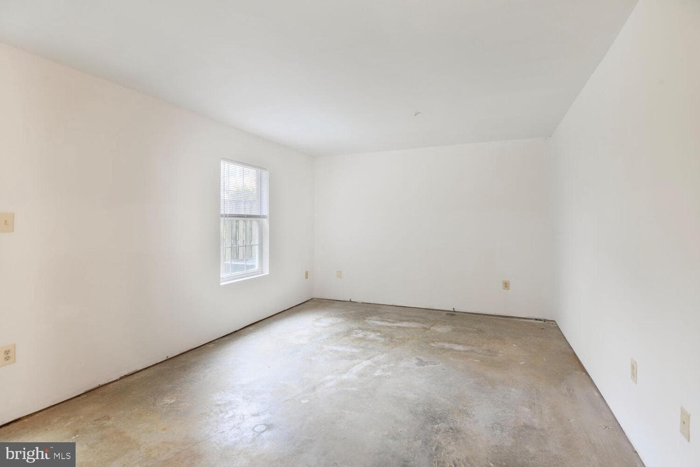2640 Worrell Court photo 20