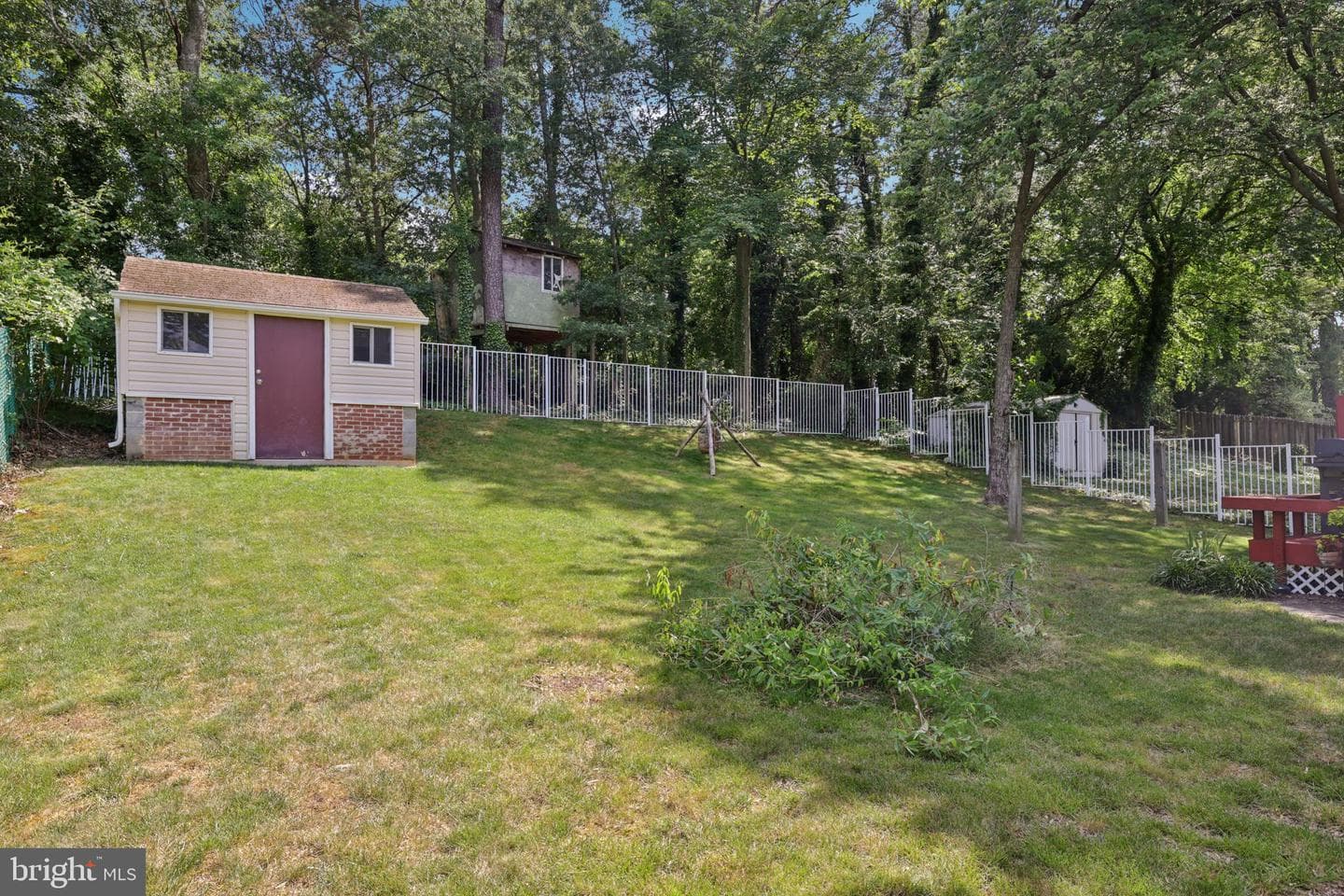 555 Lanny Court photo 45