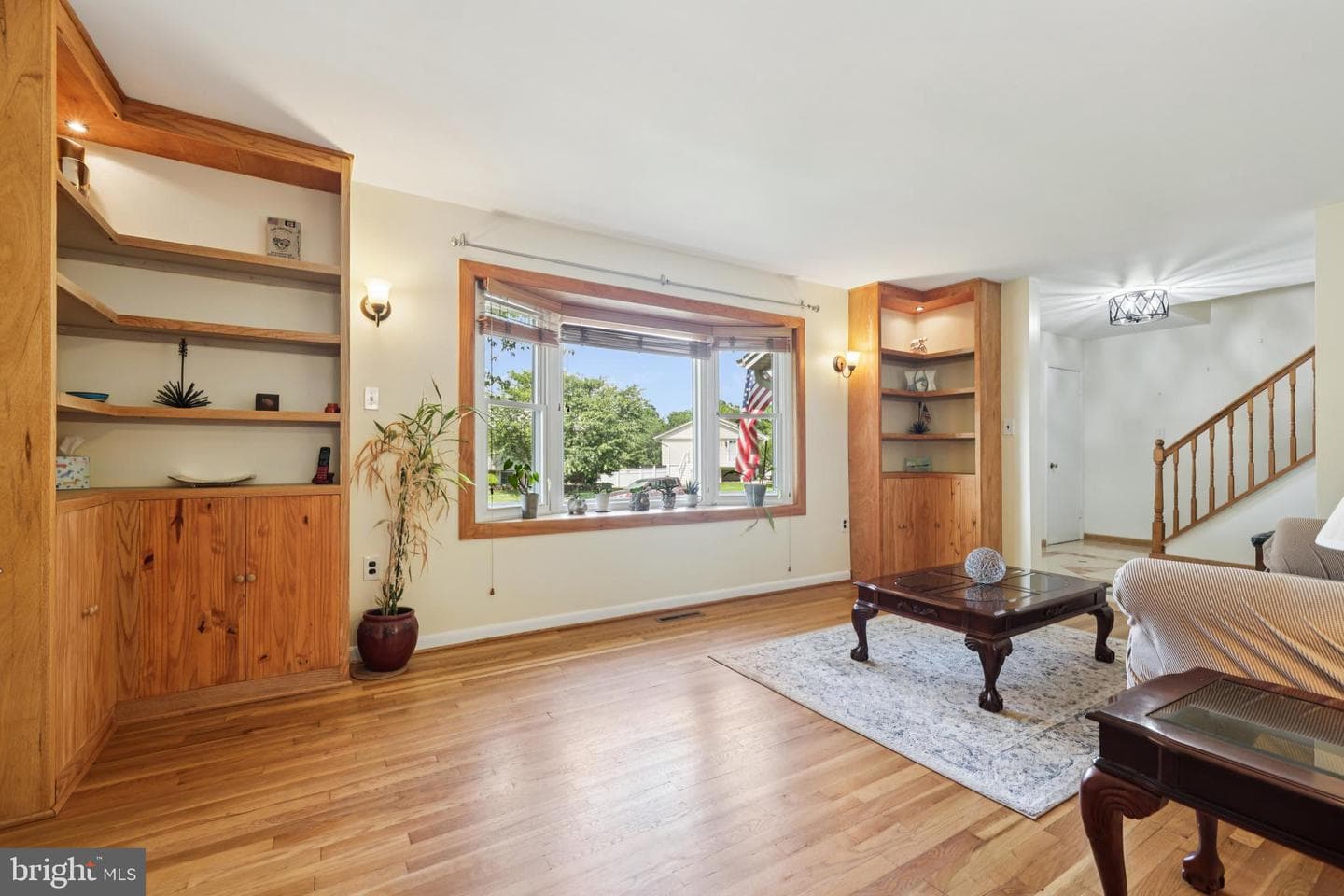 555 Lanny Court photo 6