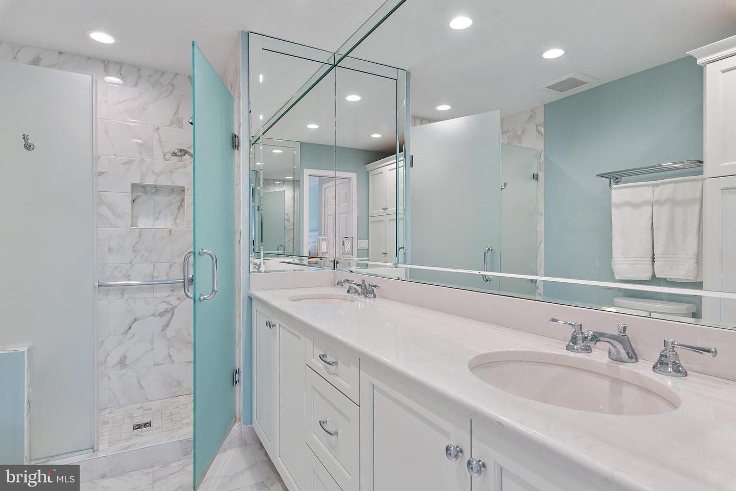 11 Chesapeake Landing photo 44