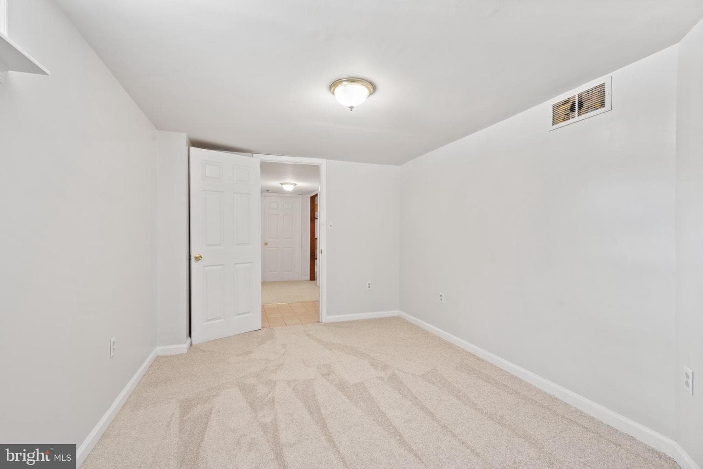 1280 Terrace Lane photo 13