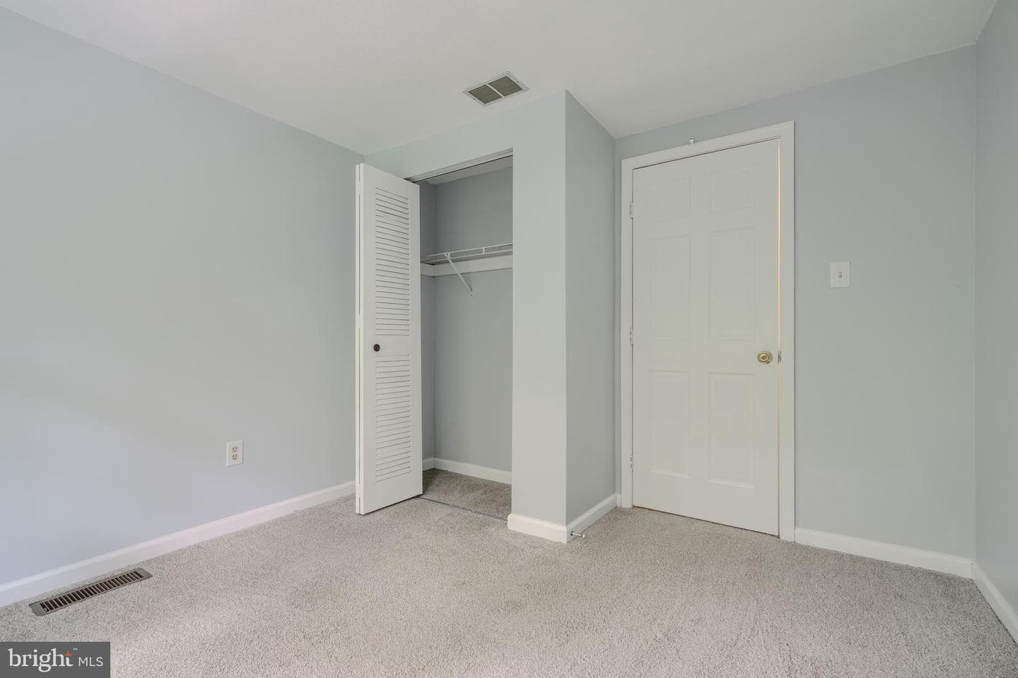 1720 Denton Court photo 38