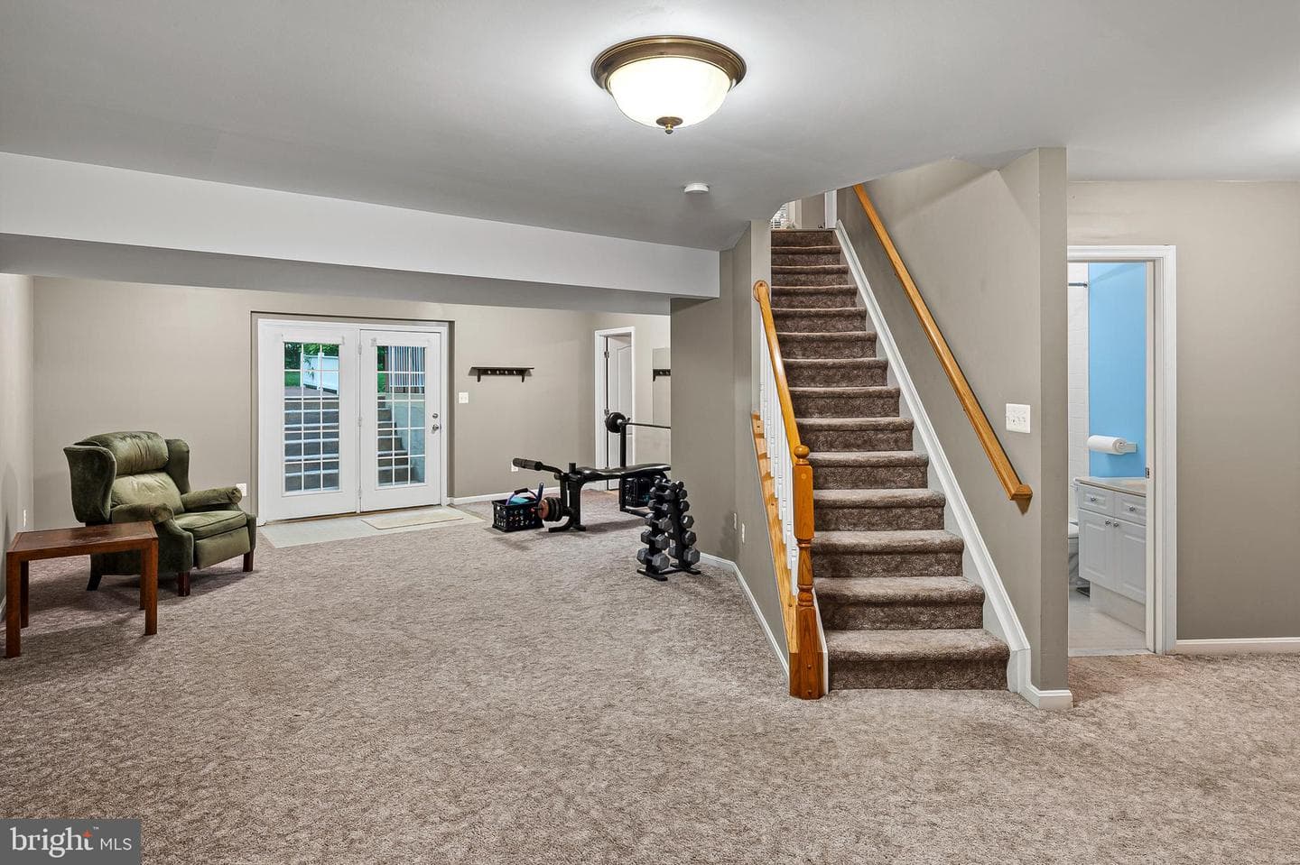 3689 N Carolina Avenue photo 45