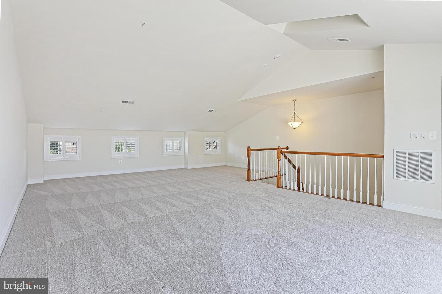 8516 Pine Springs Drive photo 24