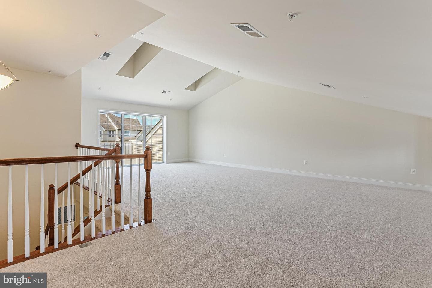 8516 Pine Springs Drive photo 25