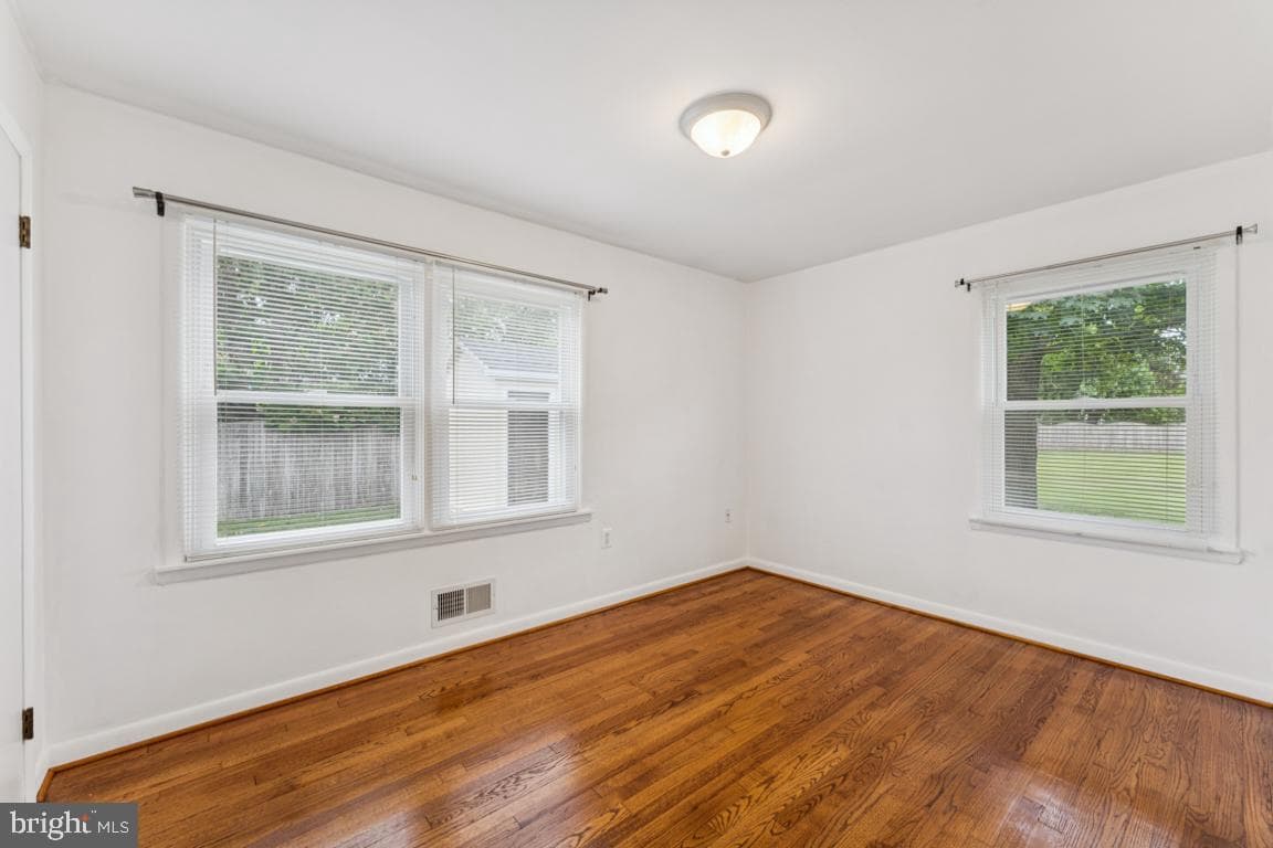 5 Brookfield Road photo 18