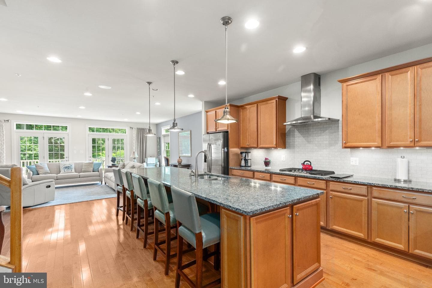 1121 Canterwood Place photo 4