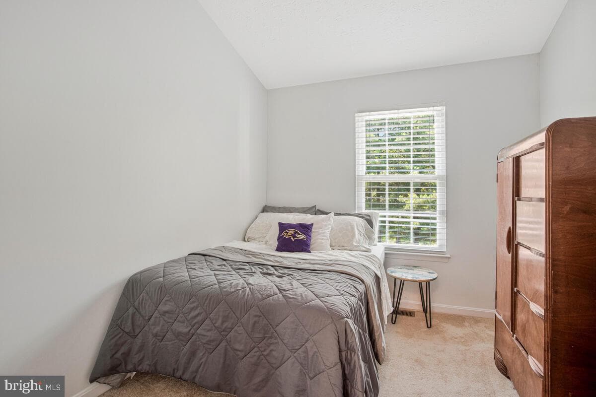 628 Talon Court photo 38