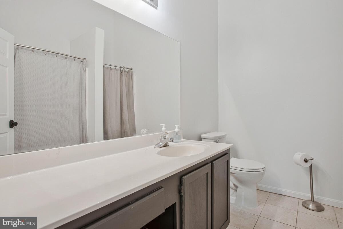 628 Talon Court photo 39