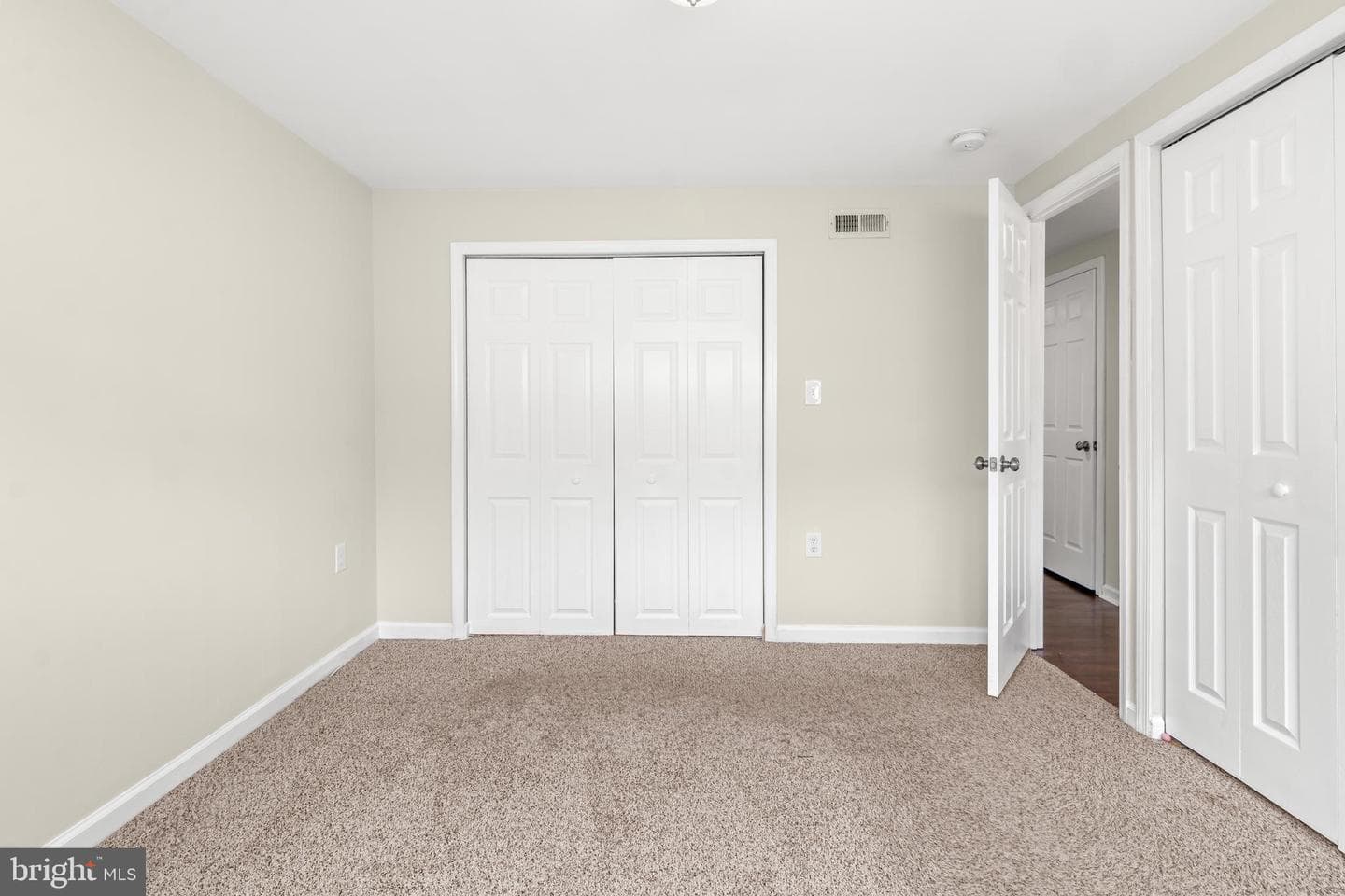707 Delaware Avenue photo 21