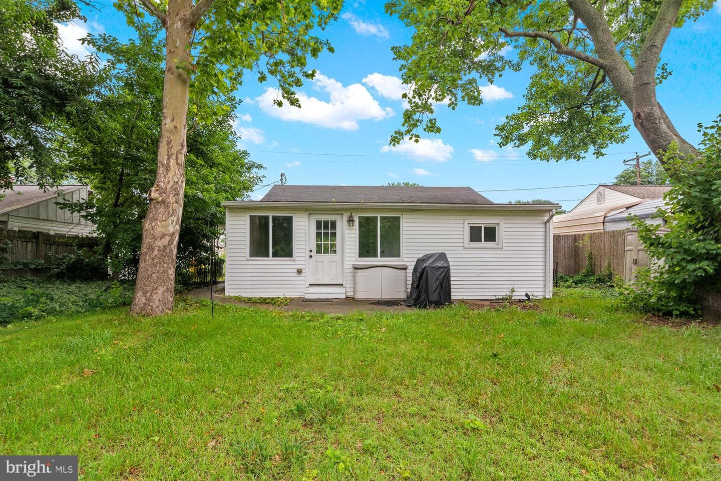 707 Delaware Avenue photo 25