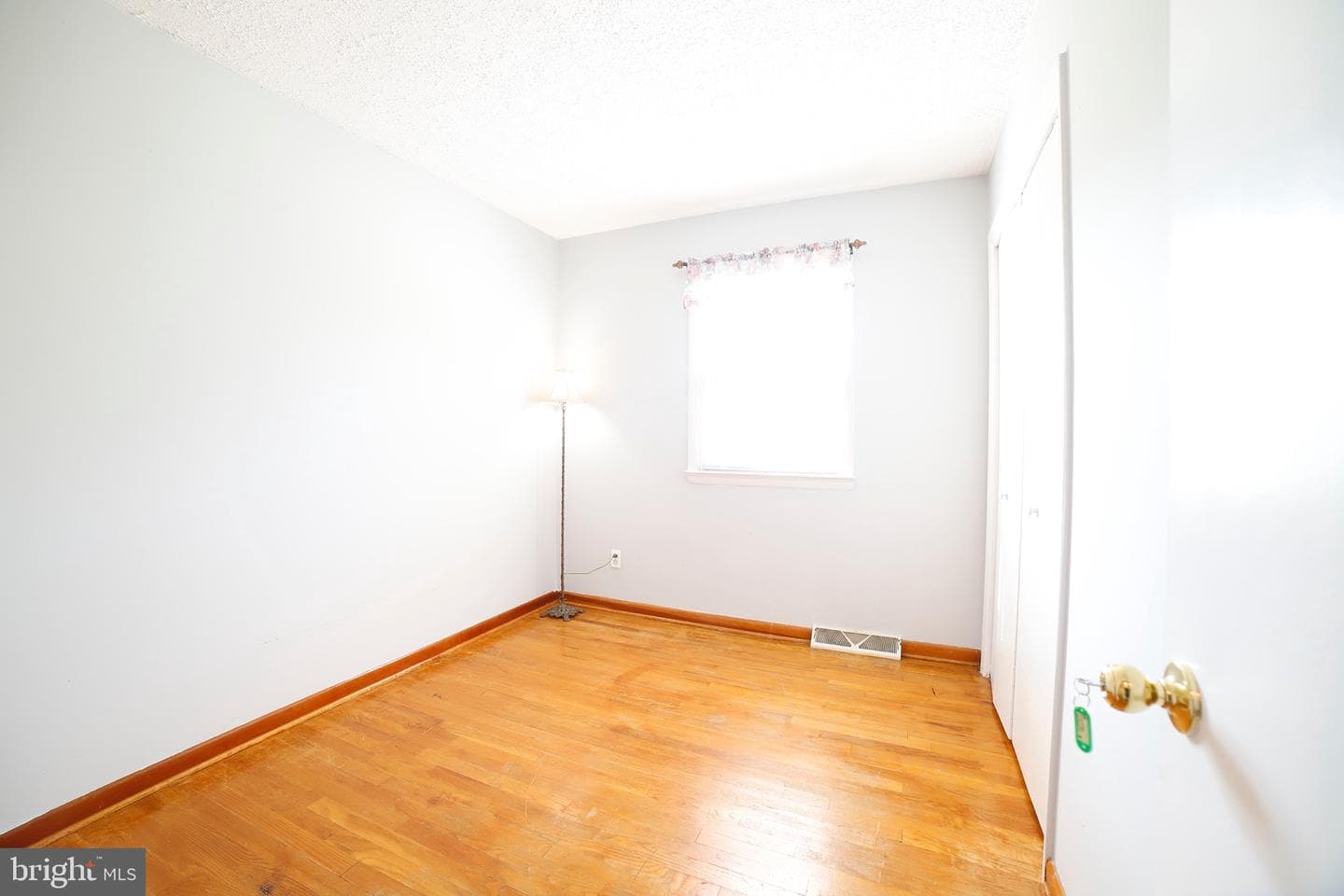 399 Hilltop Lane photo 28