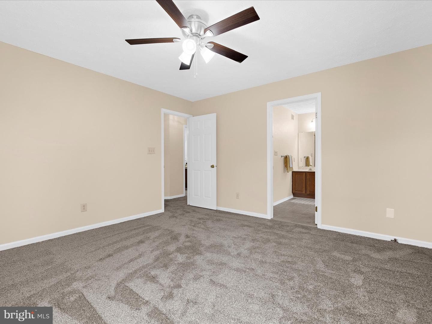 1706 Angel Court photo 16