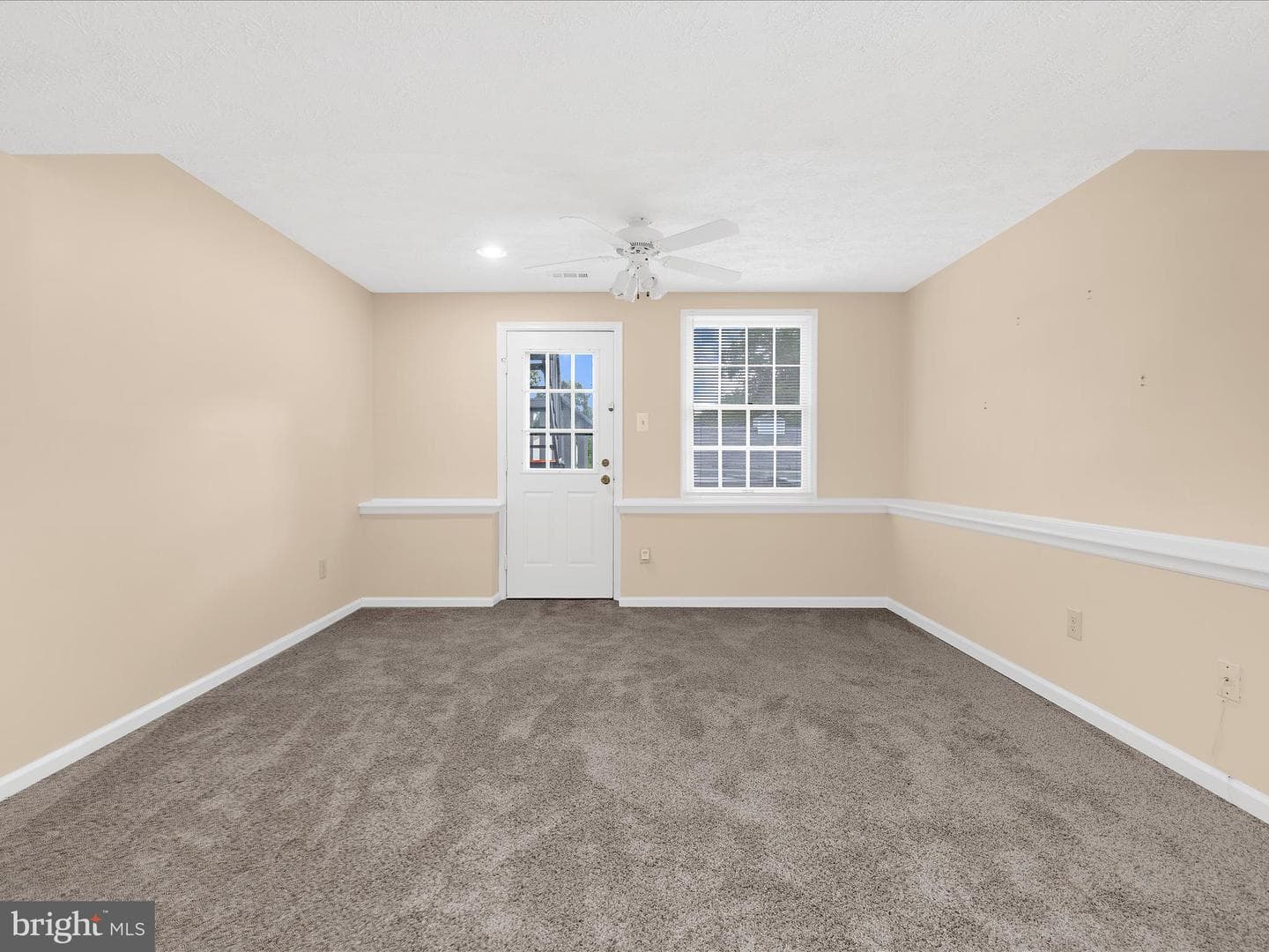 1706 Angel Court photo 31