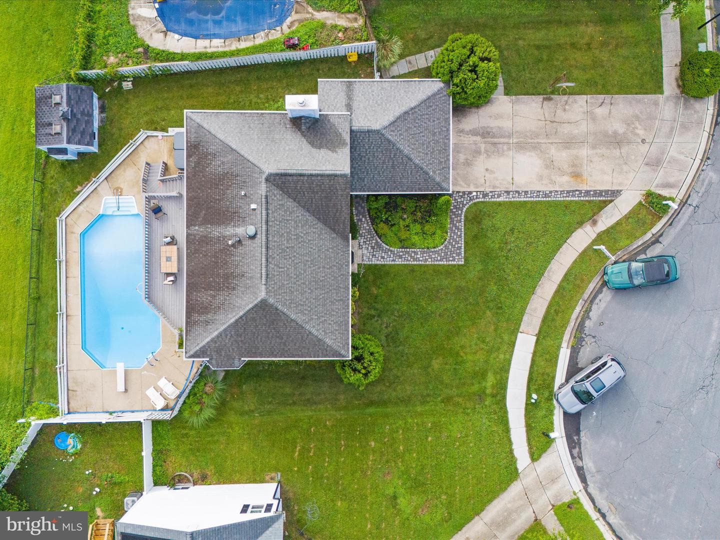 1706 Angel Court photo 40