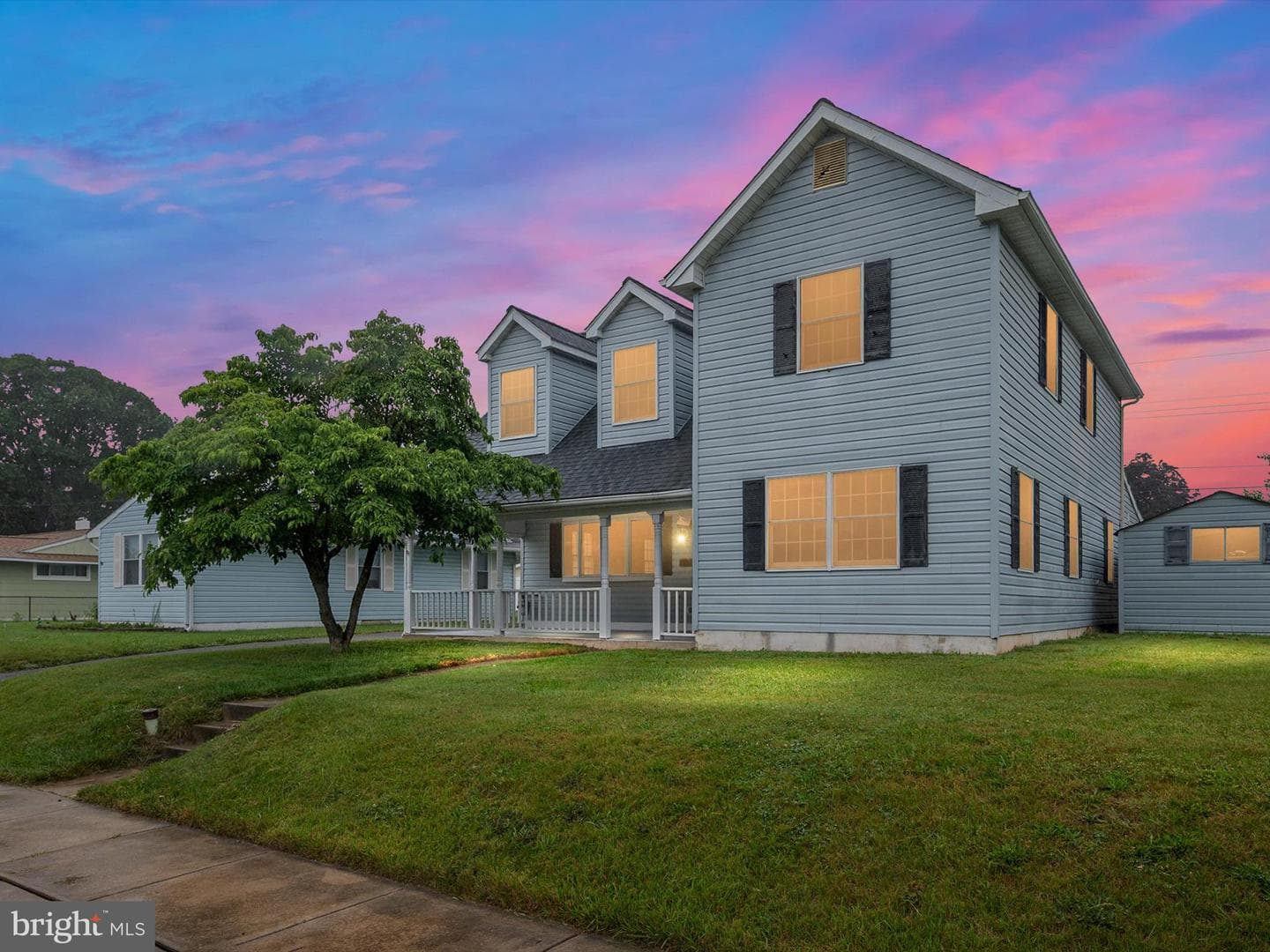 715 Griffith Road