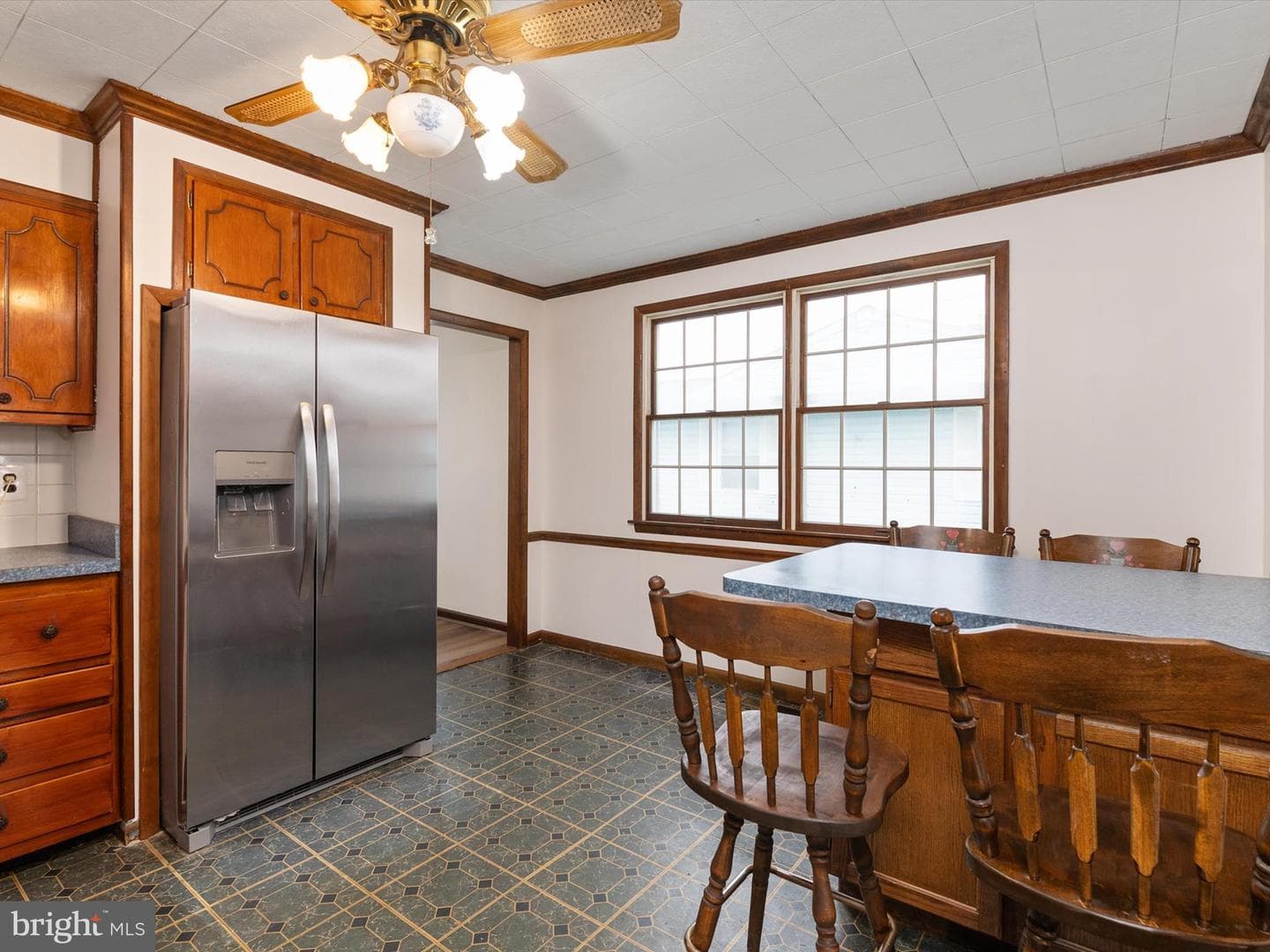 715 Griffith Road photo 14