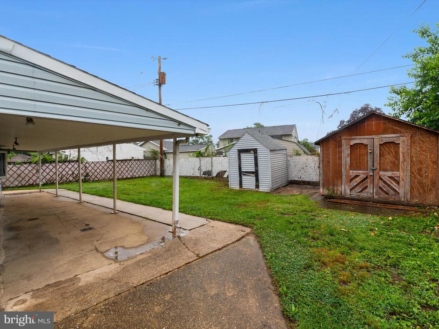 715 Griffith Road photo 52