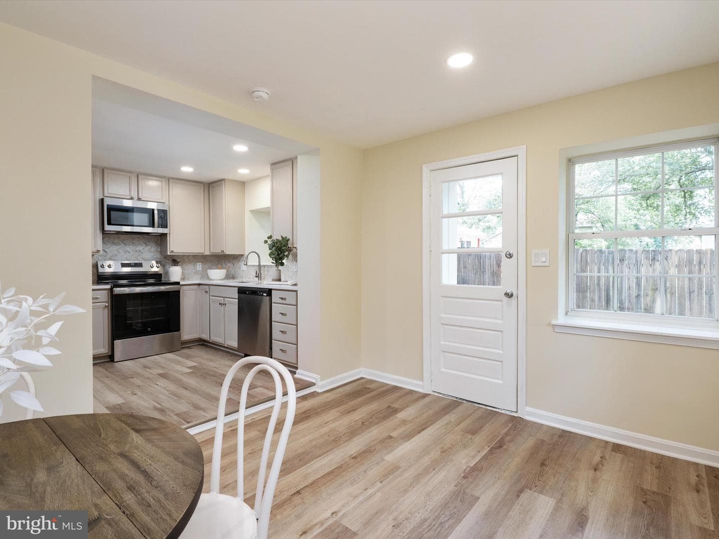 1395 Rainbow Drive photo 22
