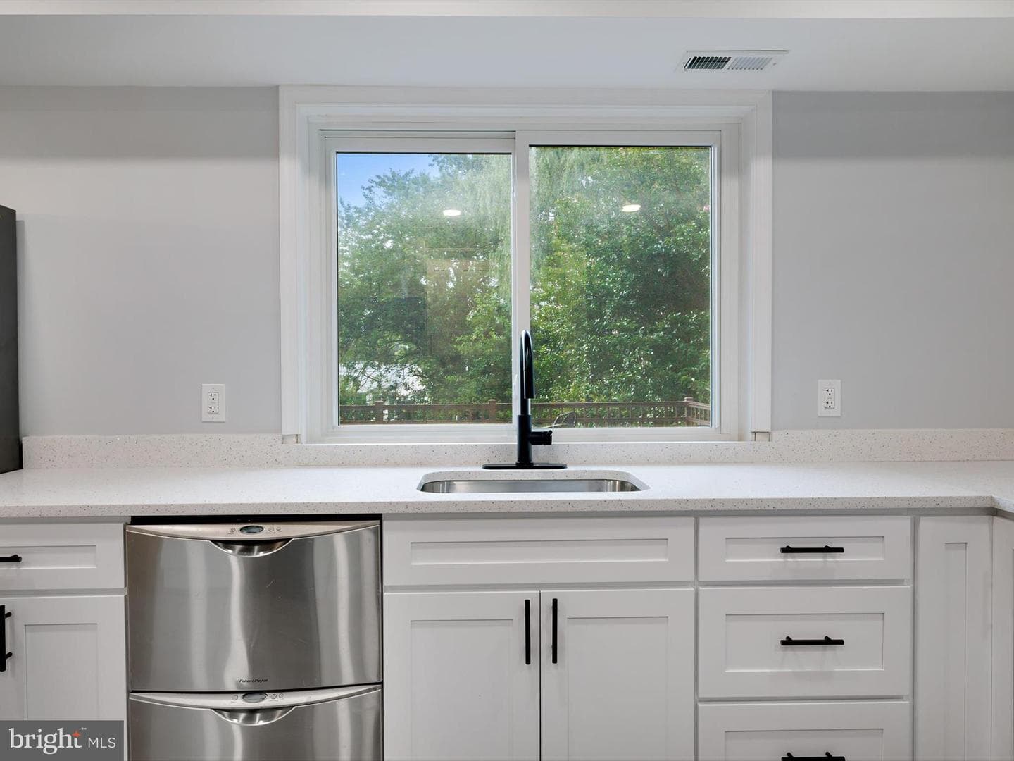 7811 Harbor Road photo 10