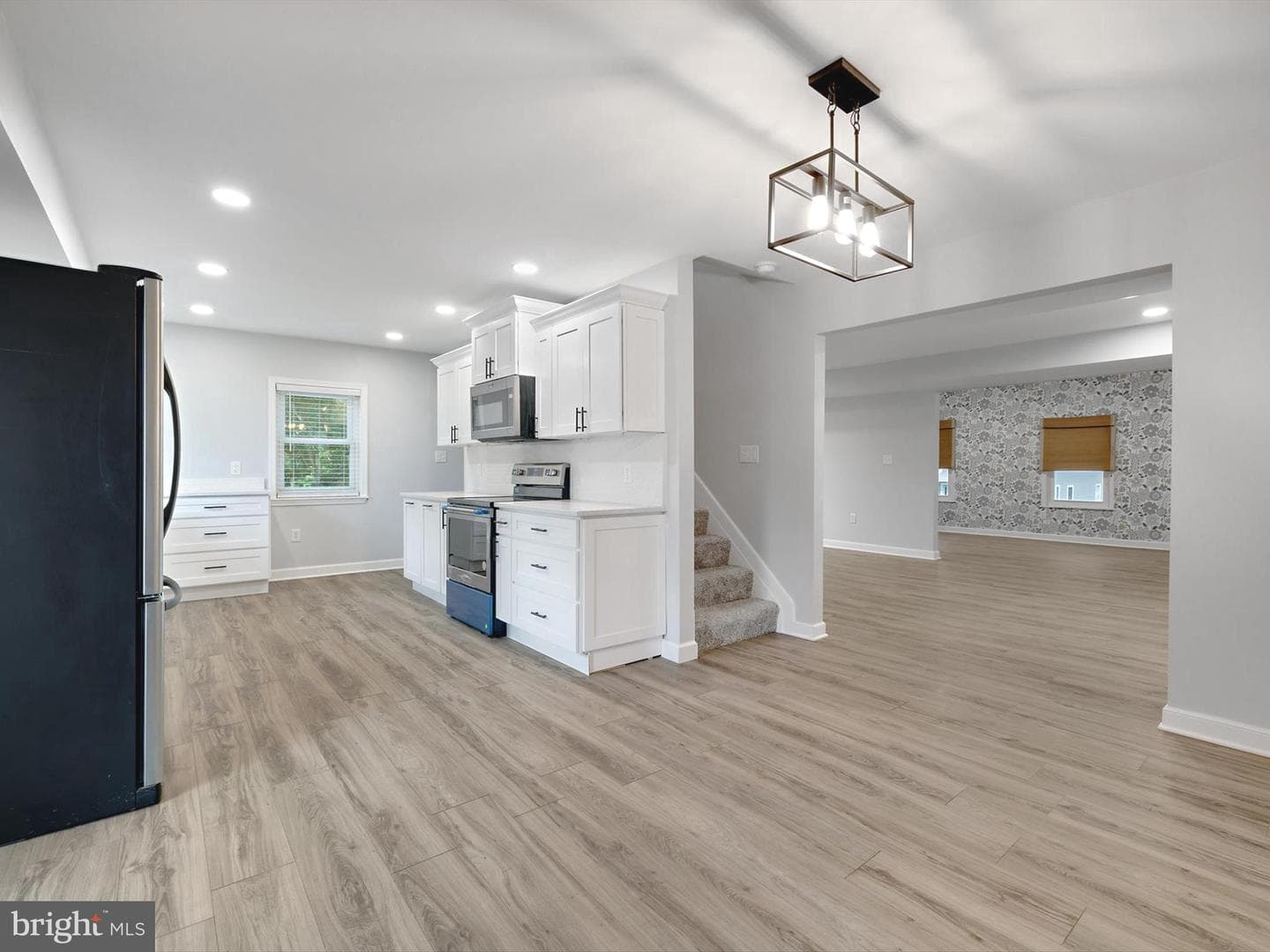 7811 Harbor Road photo 5