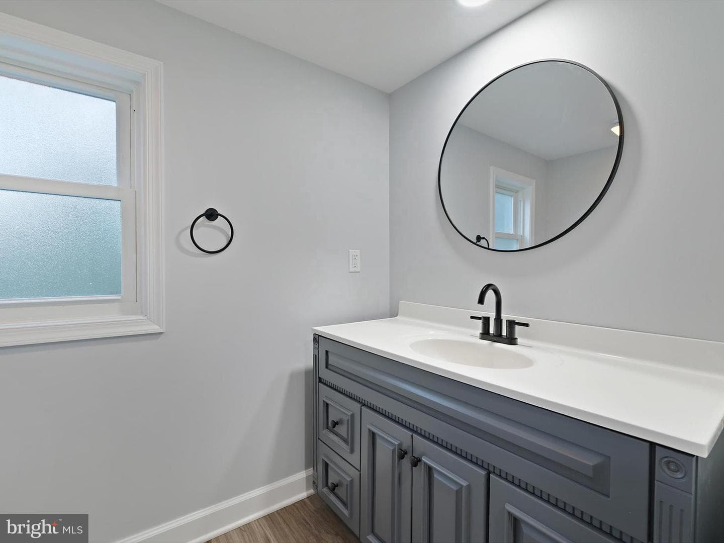 7811 Harbor Road photo 6