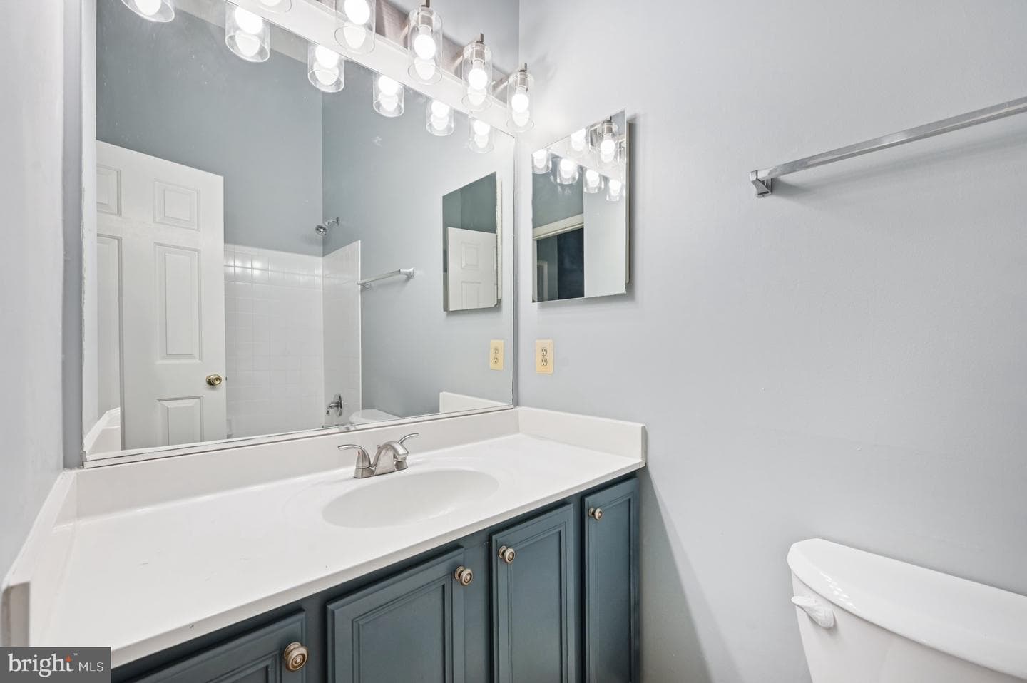 6504 Fable Court photo 29