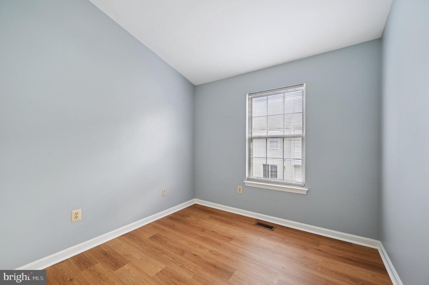 6504 Fable Court photo 30