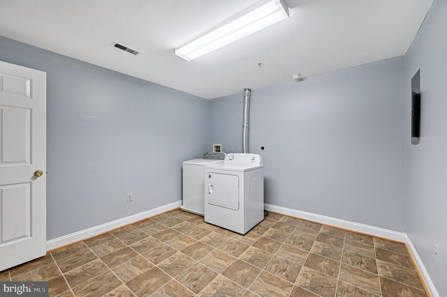 6504 Fable Court photo 34