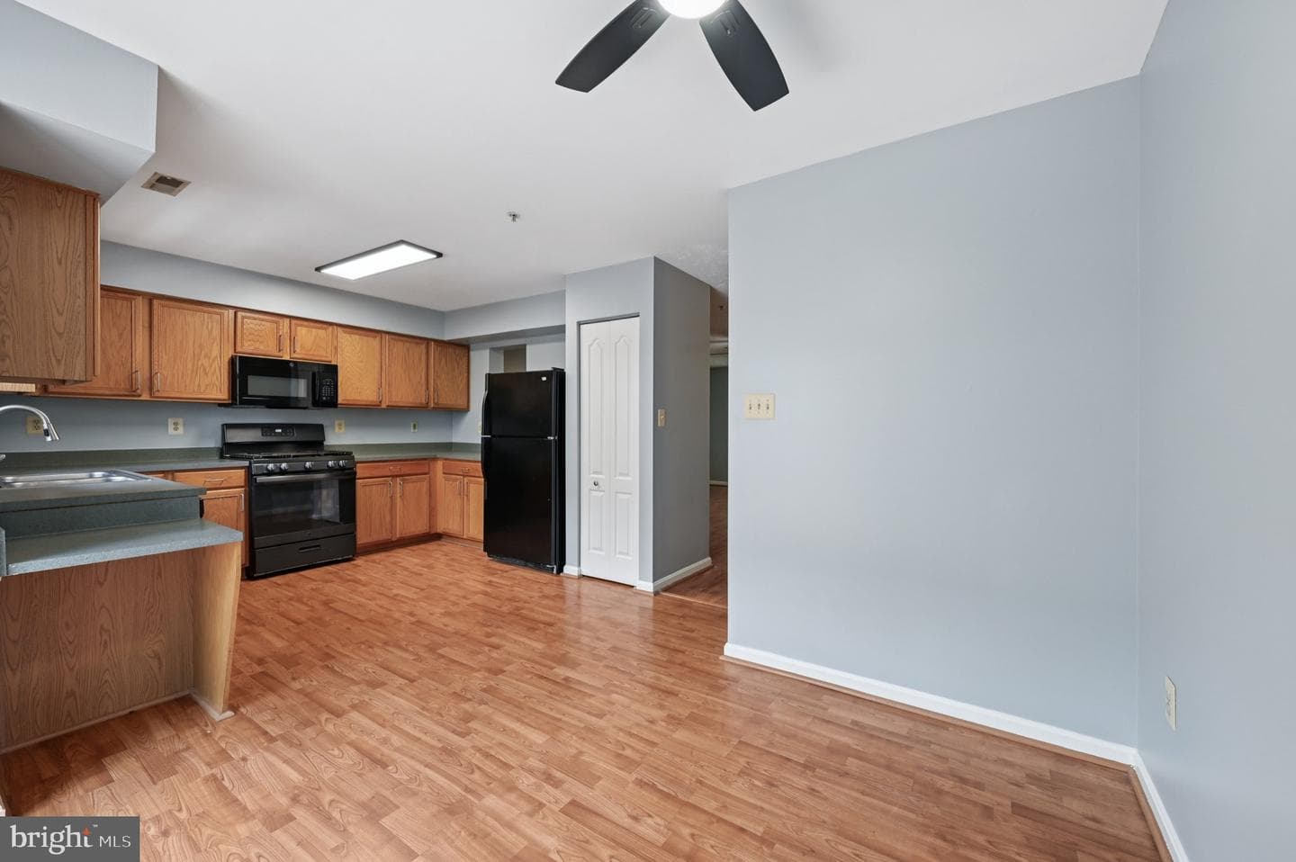 6504 Fable Court photo 9