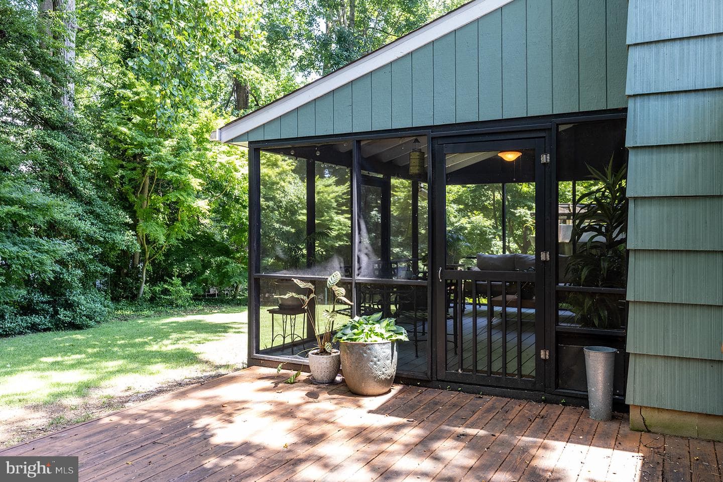 1490 Grandview Court photo 4