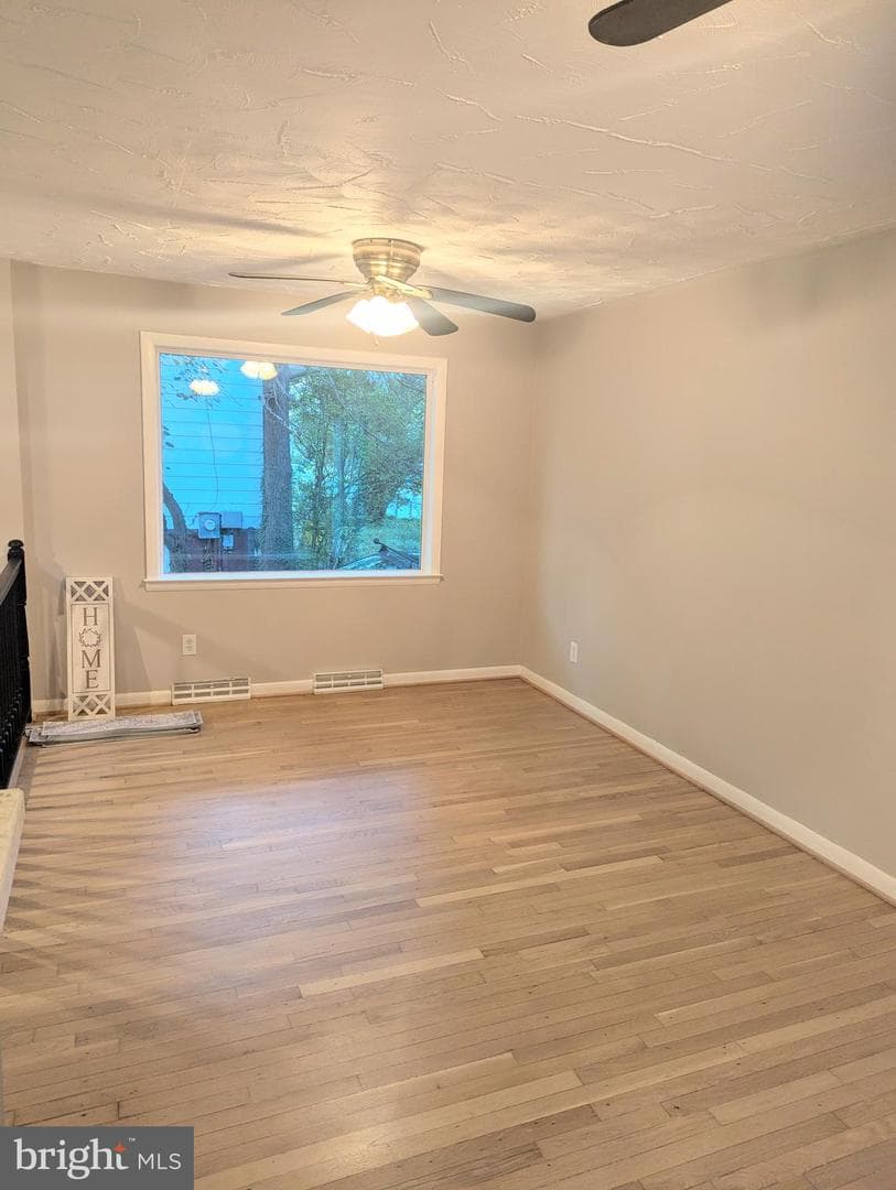 1712 Forestville Road photo 6