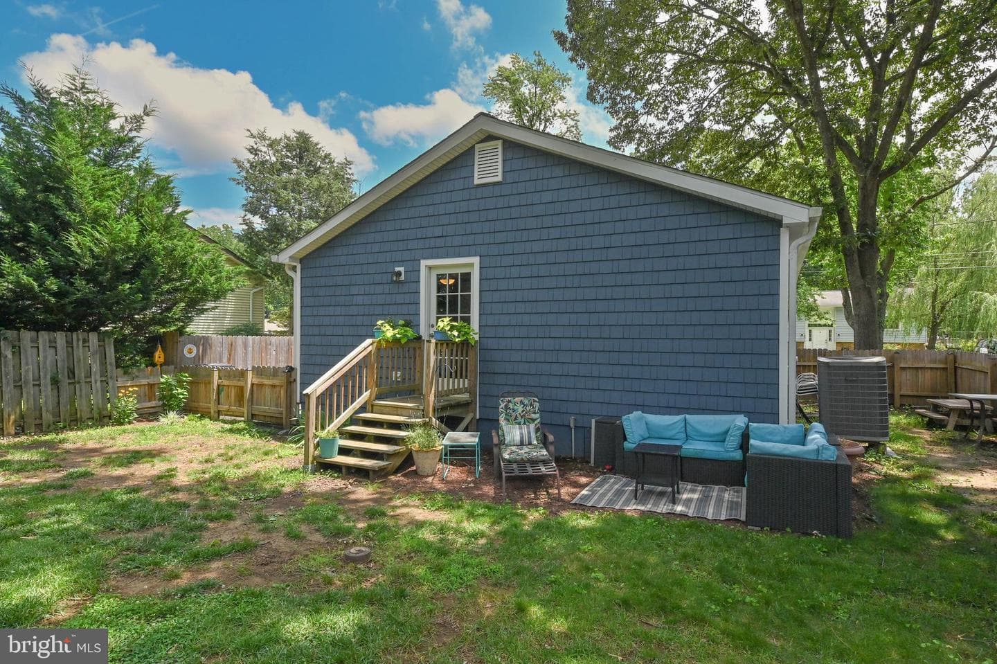 548 Poplar Drive photo 8