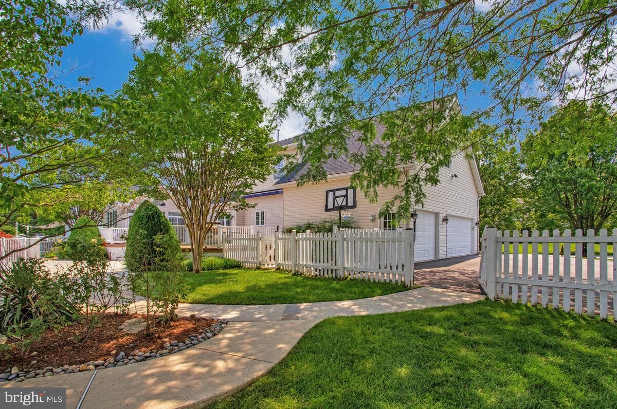 1506 White Tail Deer Court photo 40