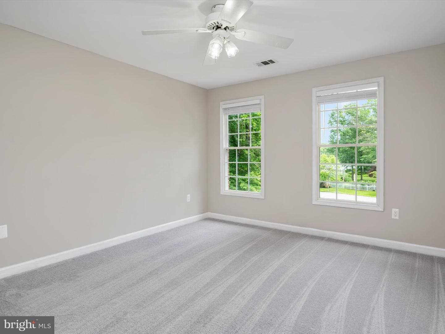 1015 S Creek View Court photo 50