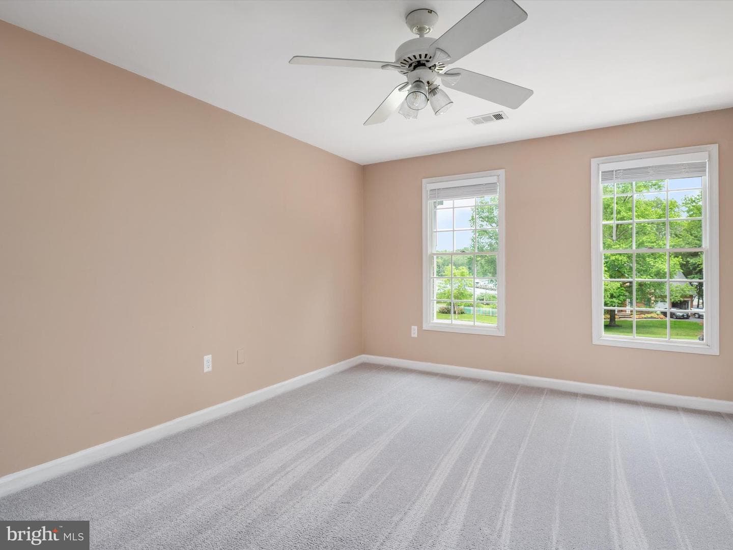1015 S Creek View Court photo 54
