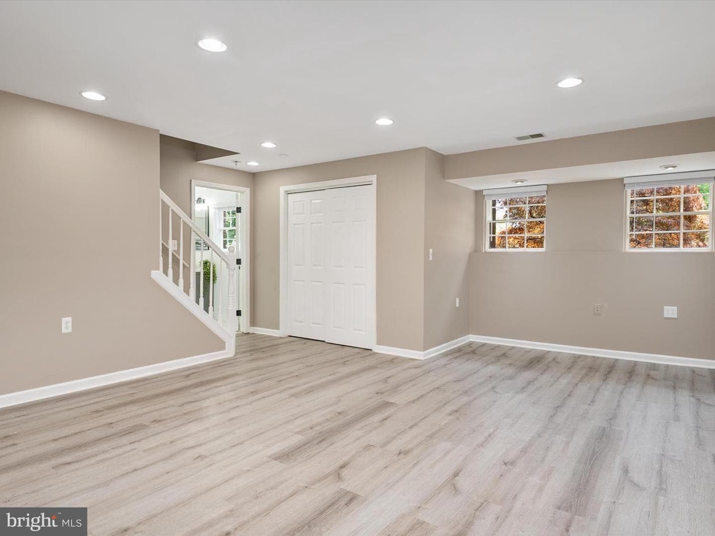 1015 S Creek View Court photo 66