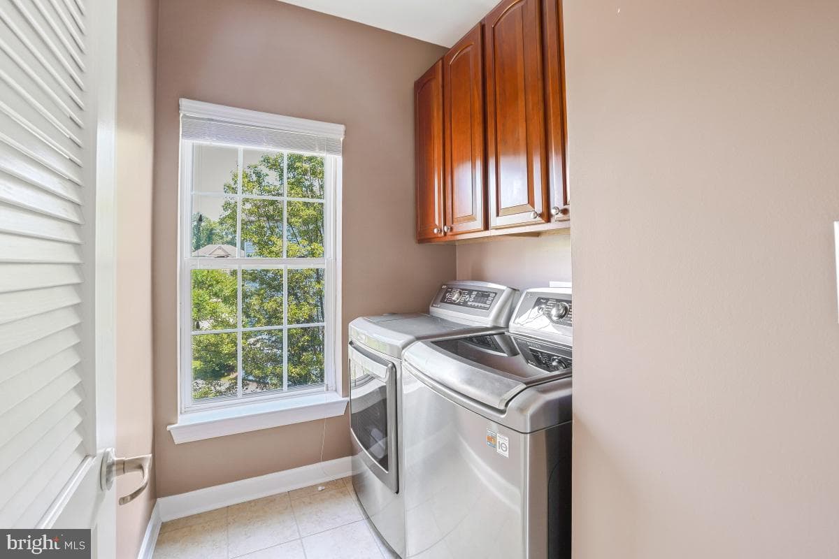 219 Bowen Court photo 42