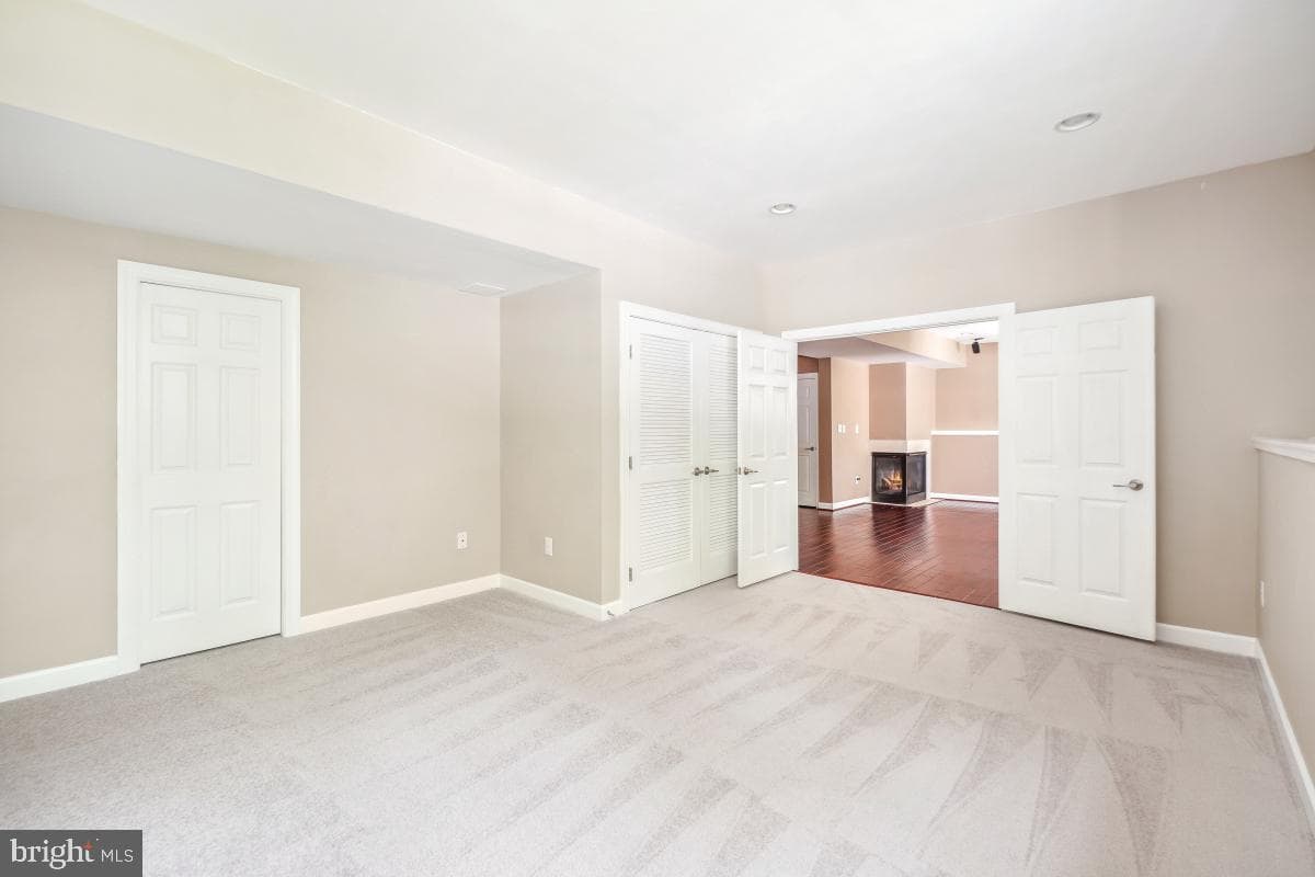 219 Bowen Court photo 52