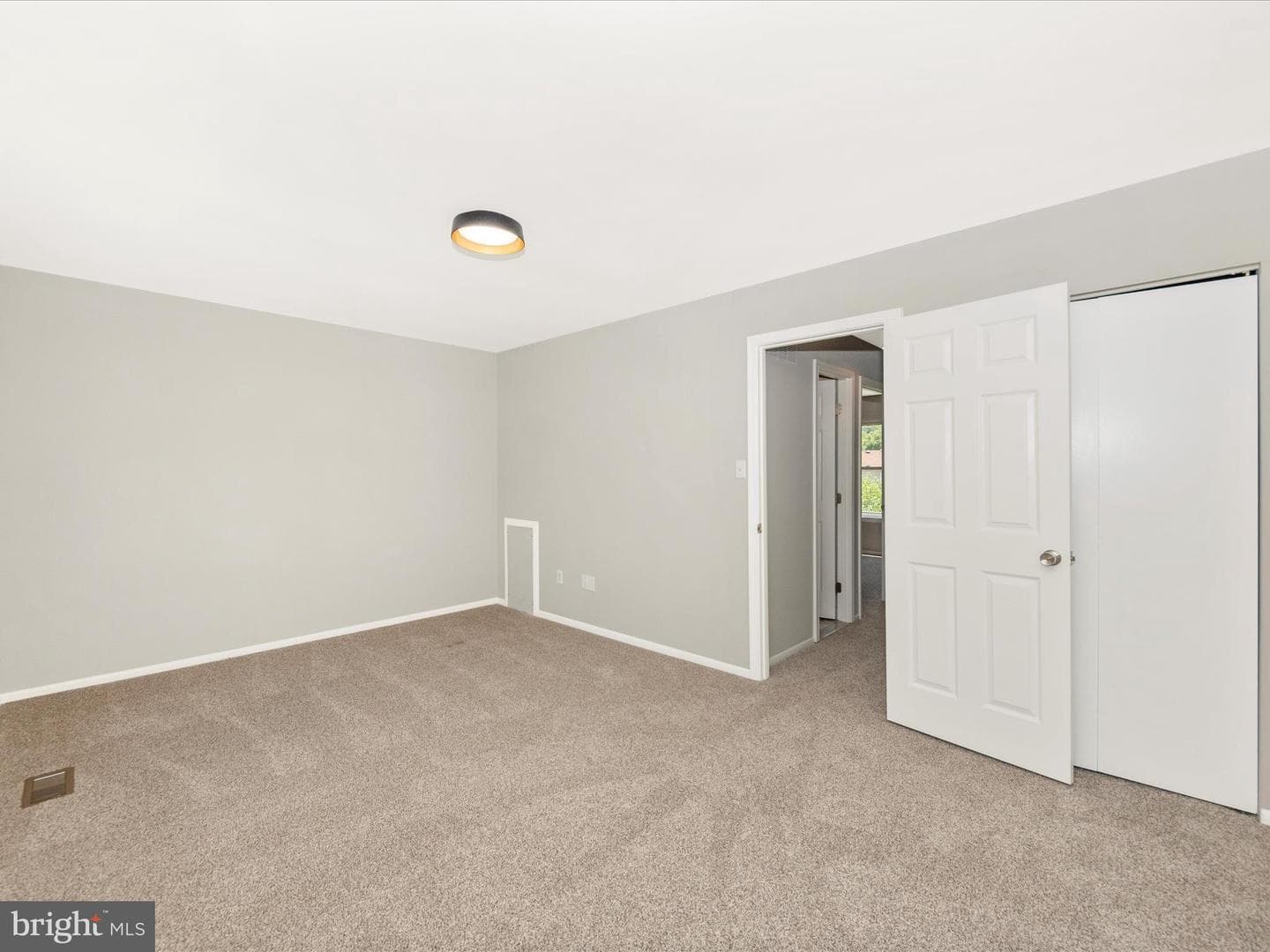 1851 Dove Court photo 17