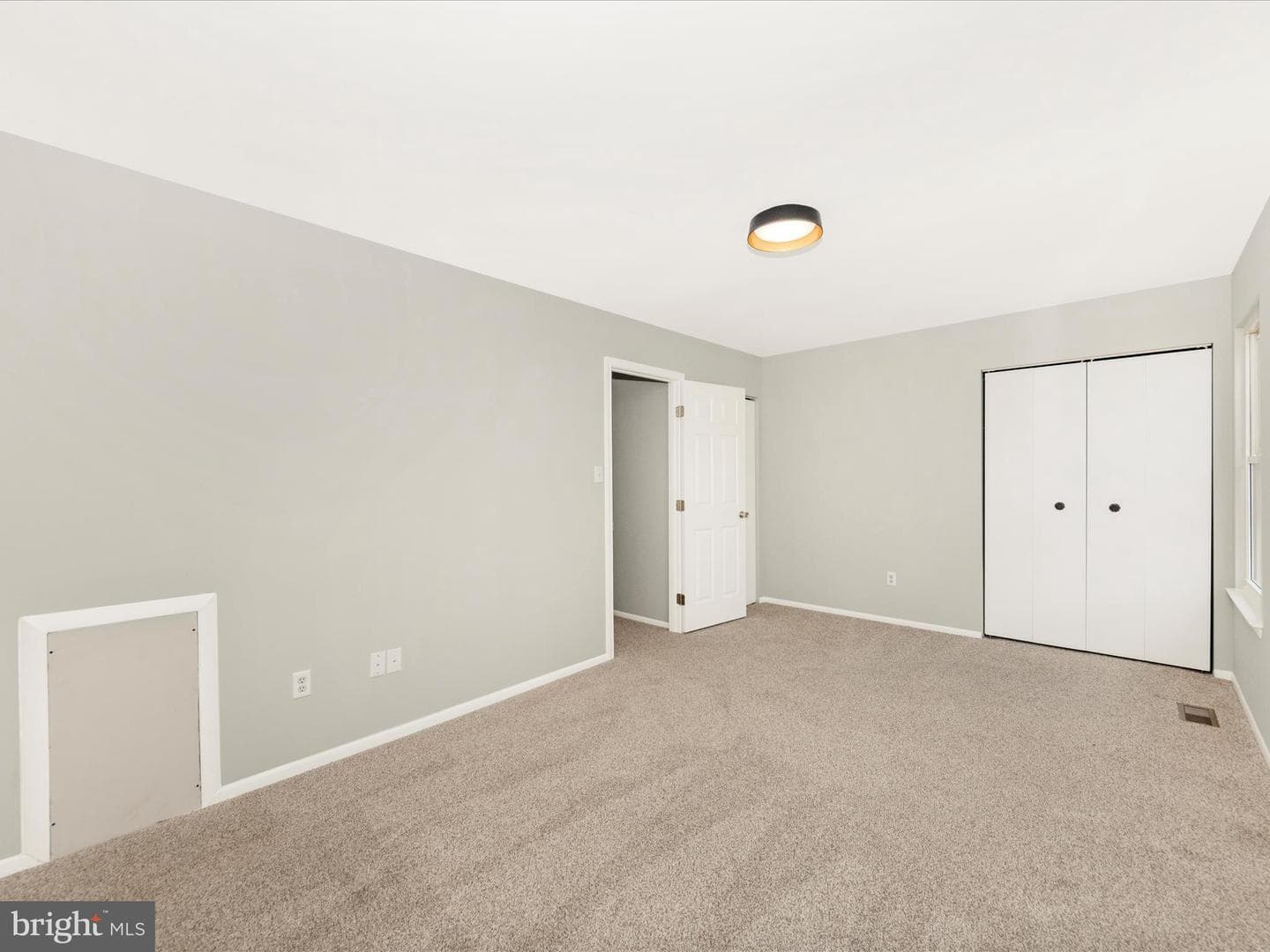 1851 Dove Court photo 18